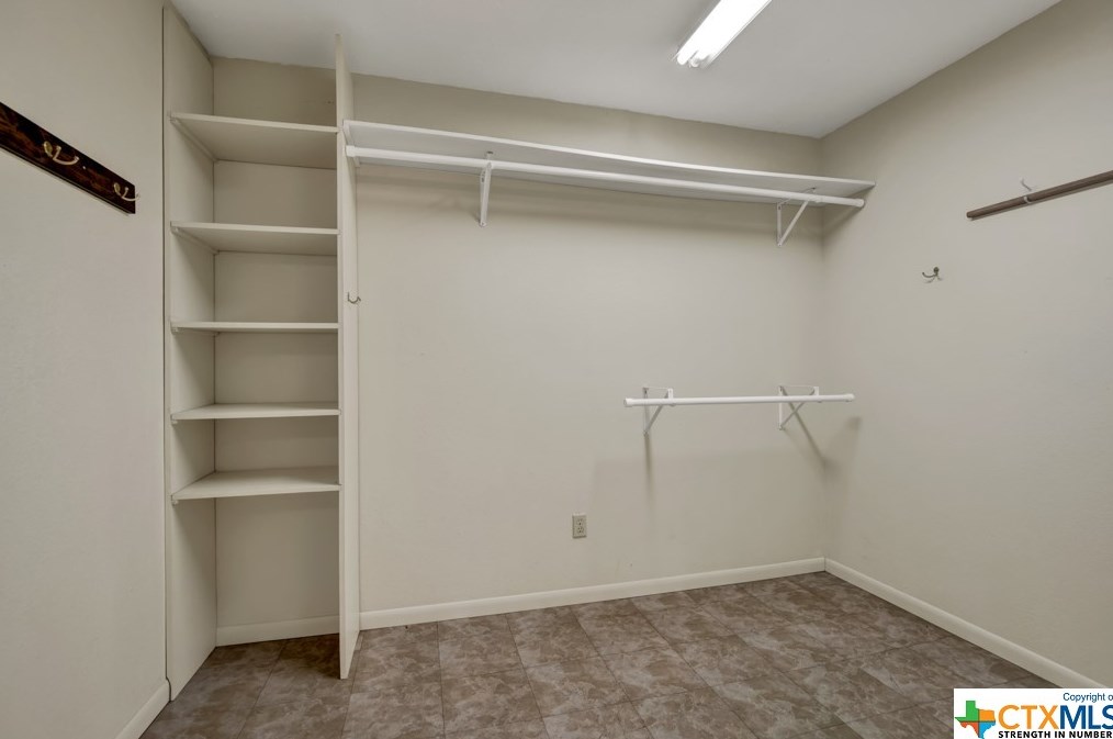 810 Timber Dr, New Braunfels TX 78130-6629 exterior