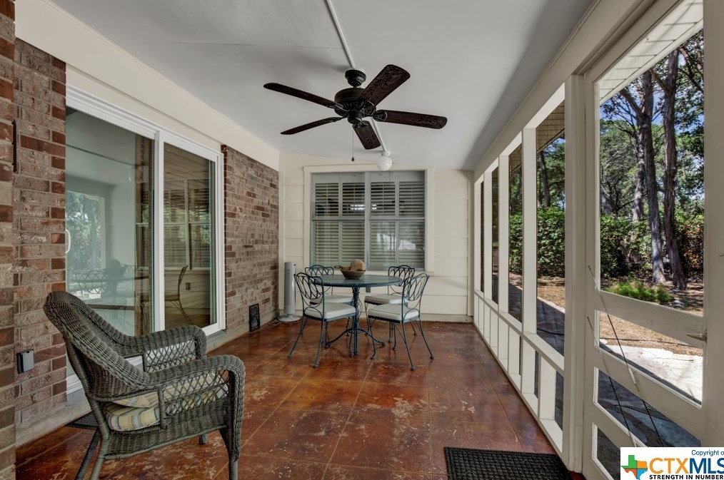 810 Timber Dr, New Braunfels TX 78130-6629 exterior