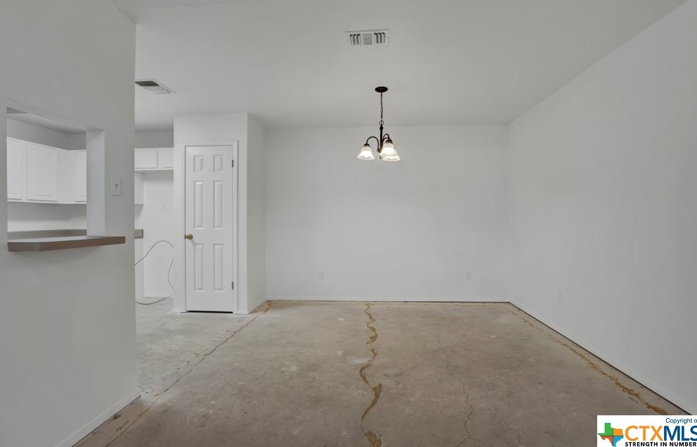 1226 Blf Crk Cir, New Braunfels TX 78130-4055 exterior