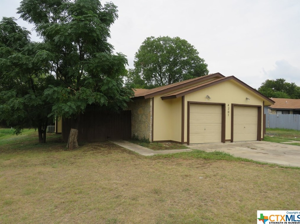 4201 Water St, Killeen, TX 76543-4558