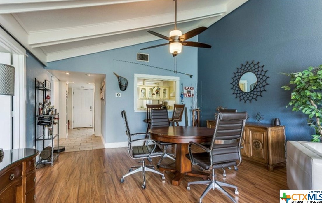 806 Highcrest Dr Apt 17, Cypress Mill, TX 78654