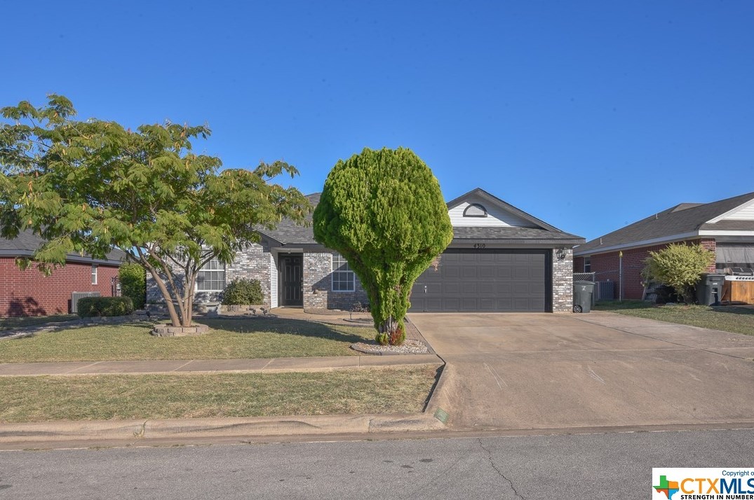 4310 Wade Dr, Killeen, TX 76549-2902