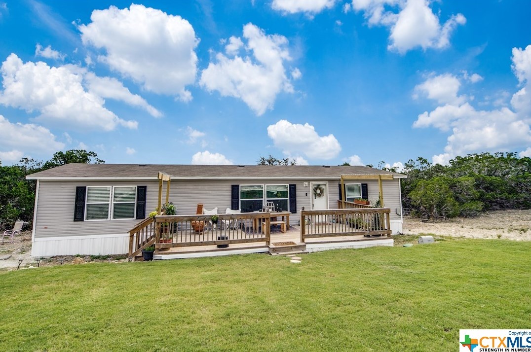 487 Deer Crk, Spring Branch, TX