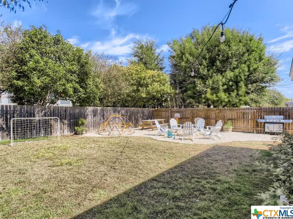 224 San Saba, New Braunfels TX 78130-2999 exterior