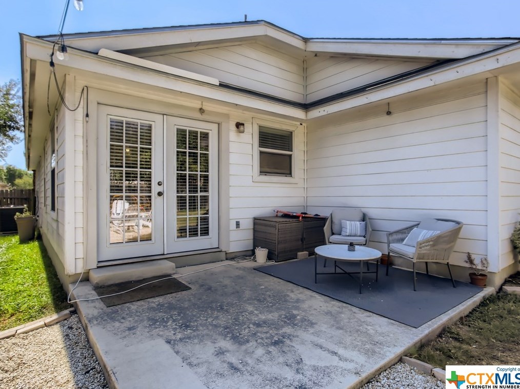 224 San Saba, New Braunfels TX 78130-2999 exterior