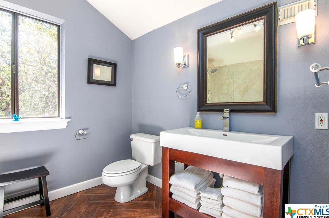 1360 Misty Holw, New Braunfels TX 78132-2488 exterior