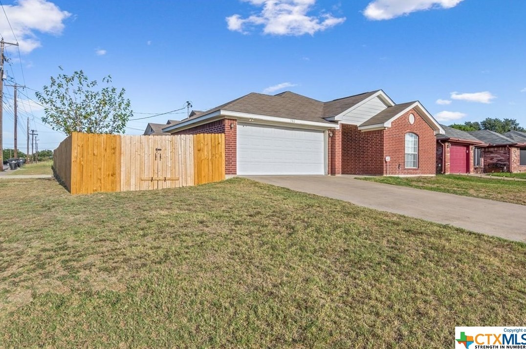 702 Bunker Hill Dr, Temple, TX 76504-2253