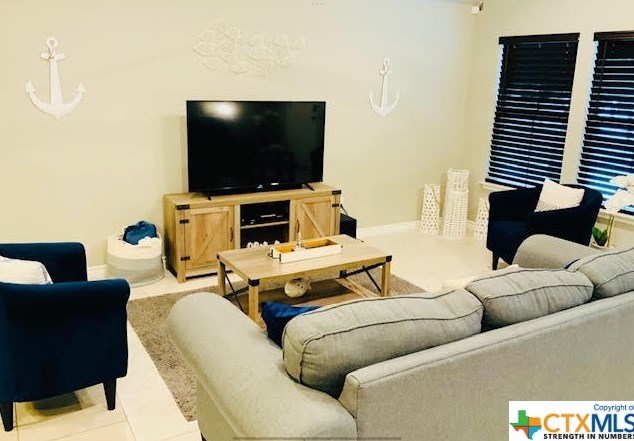 2319 Westview Dr, New Braunfels, TX 78133-4445