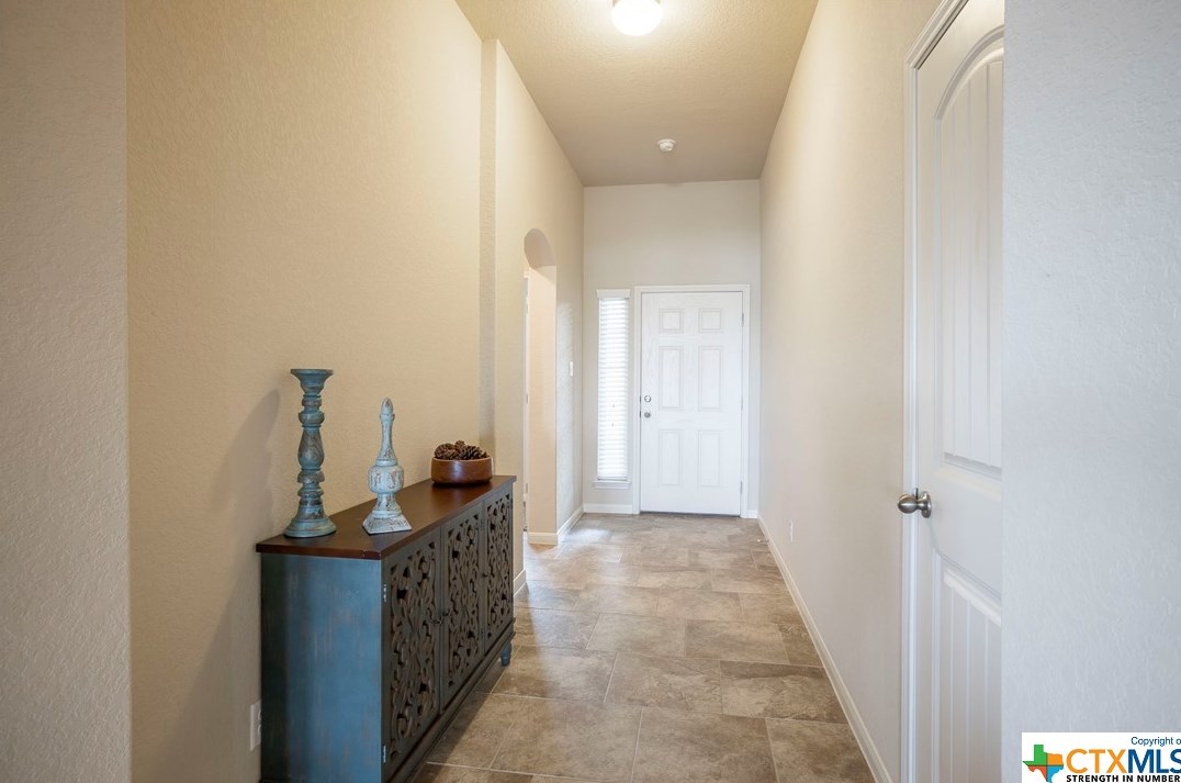 2948 Nicholas Cv, New Braunfels TX 78130-6846 exterior