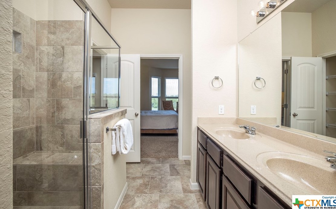 2948 Nicholas Cv, New Braunfels TX 78130-6846 exterior