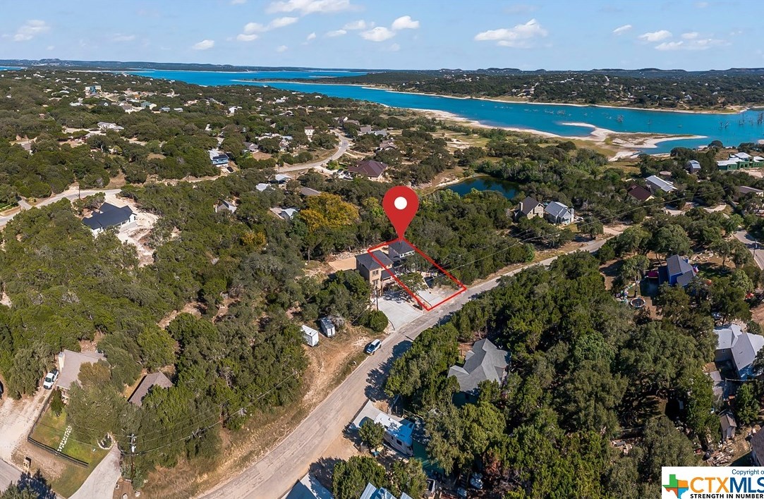 1206 Canyon Lake Dr, New Braunfels, TX 78133-4988