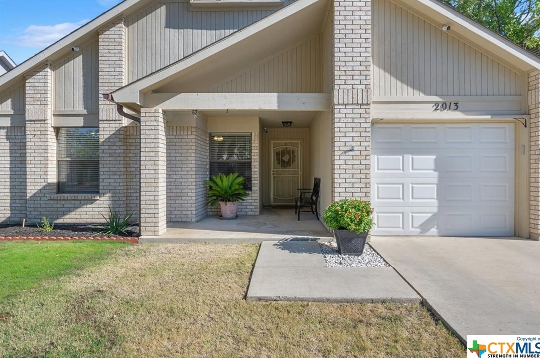 2013 Newton Dr, Killeen, TX 76549-1163