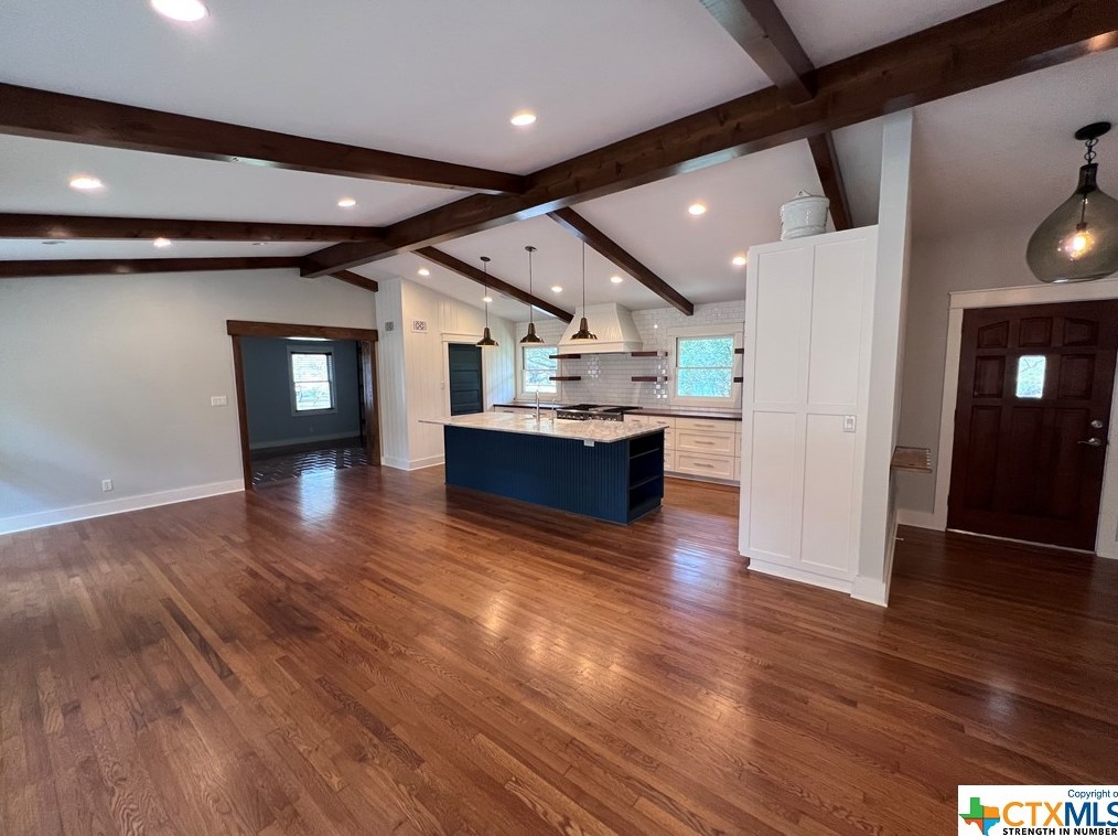 857 Encino Dr, New Braunfels TX  78130-6648 exterior