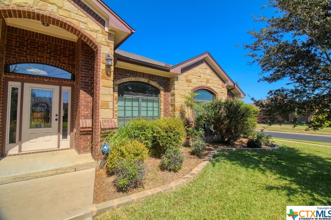 6307 Flat Slate Dr, Killeen, TX 76542-6409