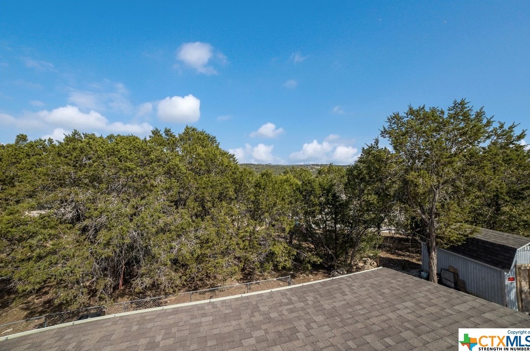 587 Inglewood Dr, New Braunfels, TX 78133-2525