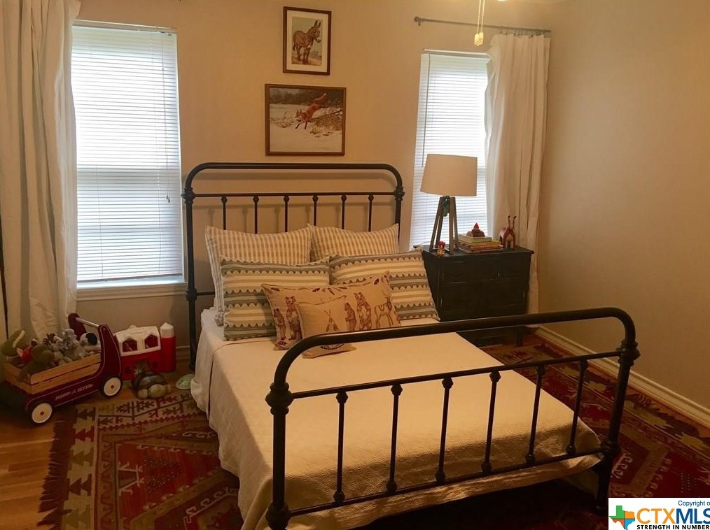 890 Laurel Ln, New Braunfels TX  78130-6655 exterior