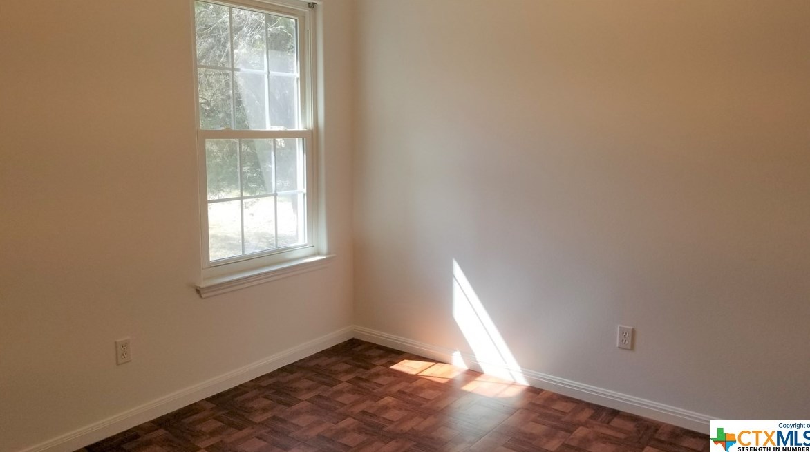 3443 Lakeview Dr, New Braunfels TX 78133-3484 exterior