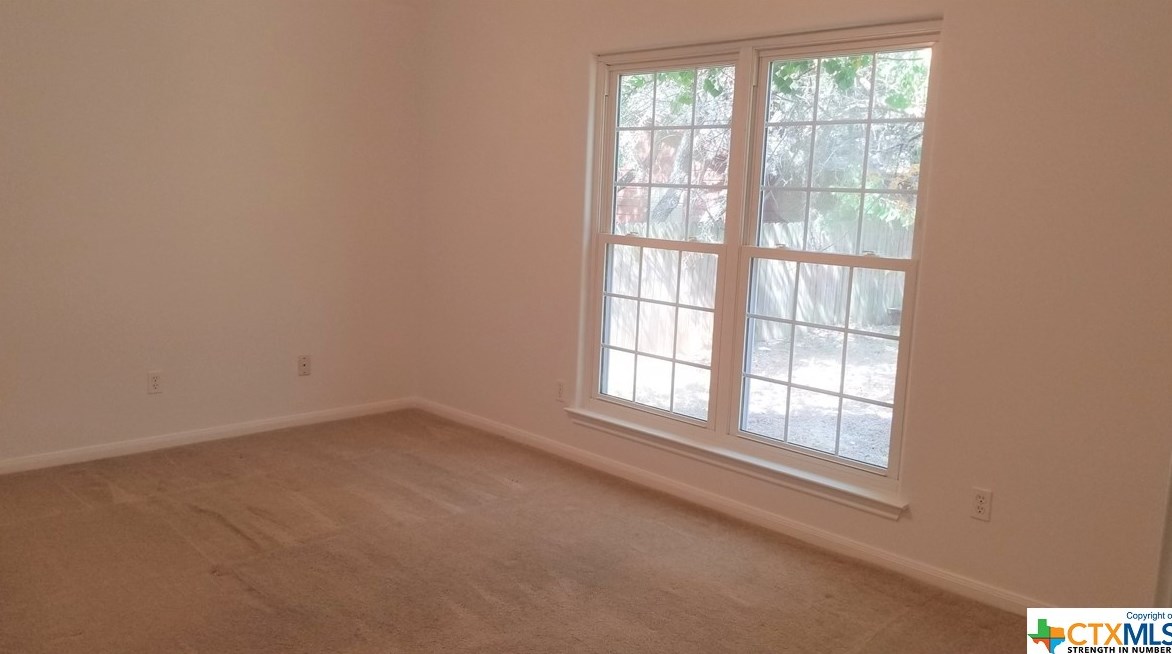 3443 Lakeview Dr, New Braunfels TX 78133-3484 exterior