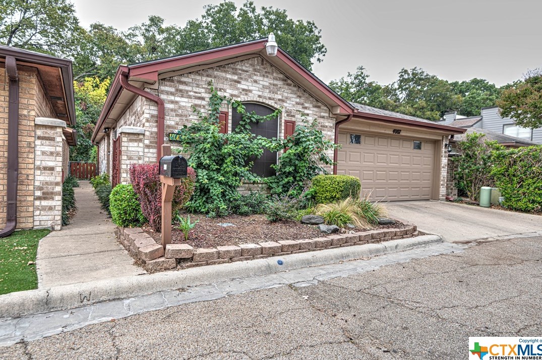 4007 River Oaks Cir, Temple, TX 76504-3547