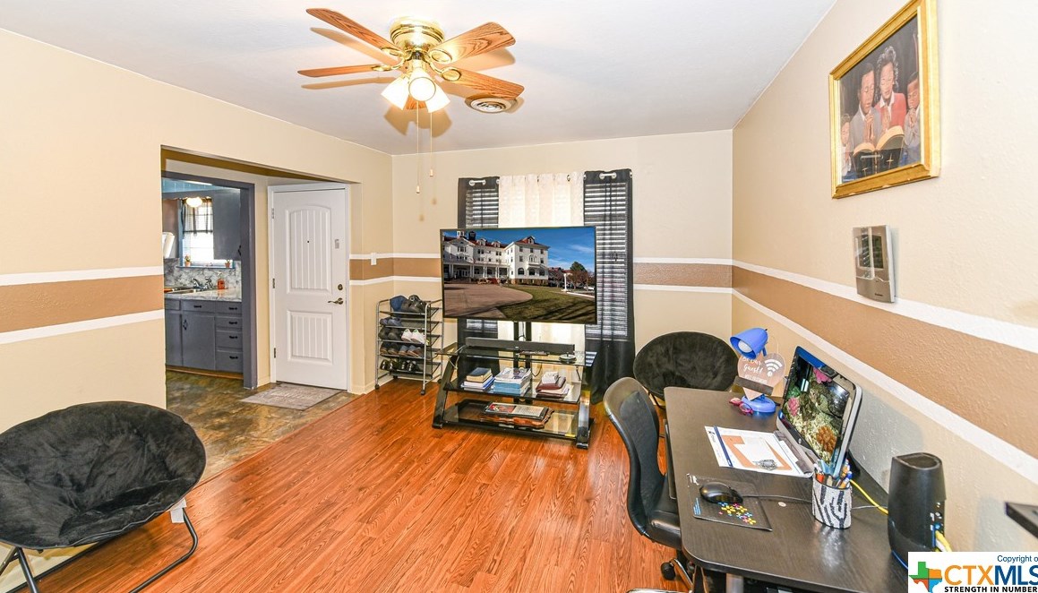 1102 Metropolitan Dr, Killeen, TX 76541-8719