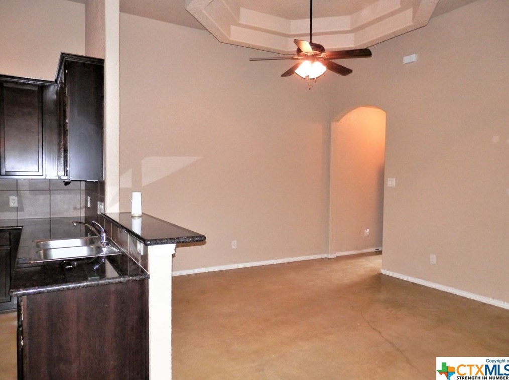 256 Rosalie Dr, New Braunfels TX  78130-3489 exterior