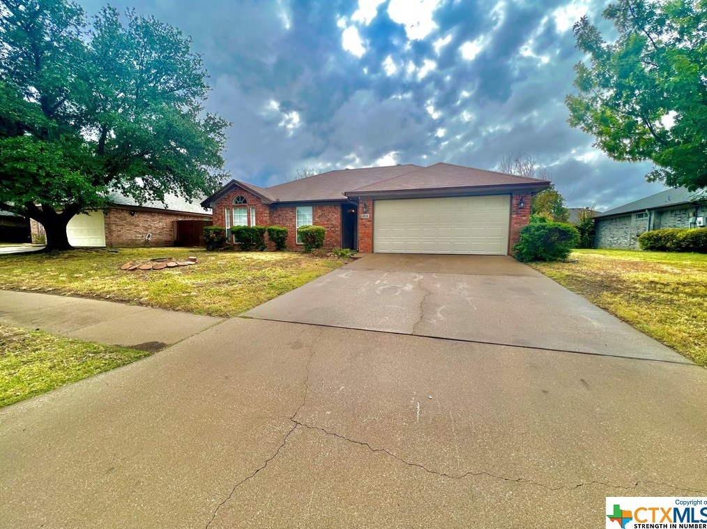 4214 Frontier Trl, Killeen, TX 76542