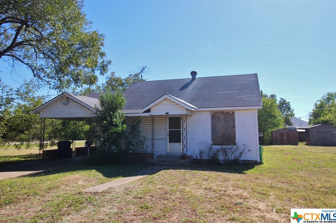325 Bell St, Bartlett, TX 76511-4329