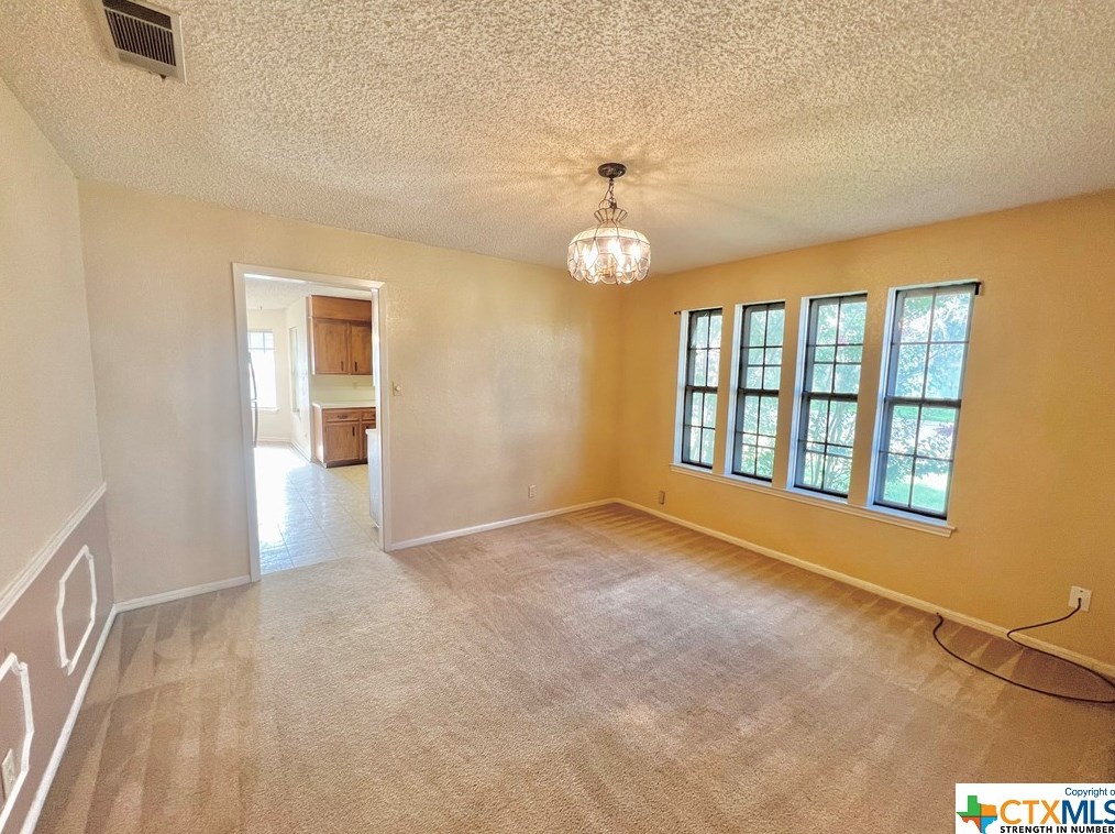 205 Redwood Cir, Killeen, TX 76548-1773