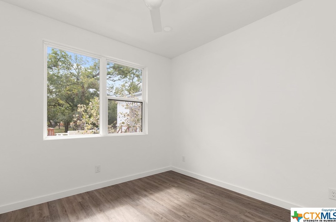 587 Basel St, New Braunfels TX 78130-4305 exterior