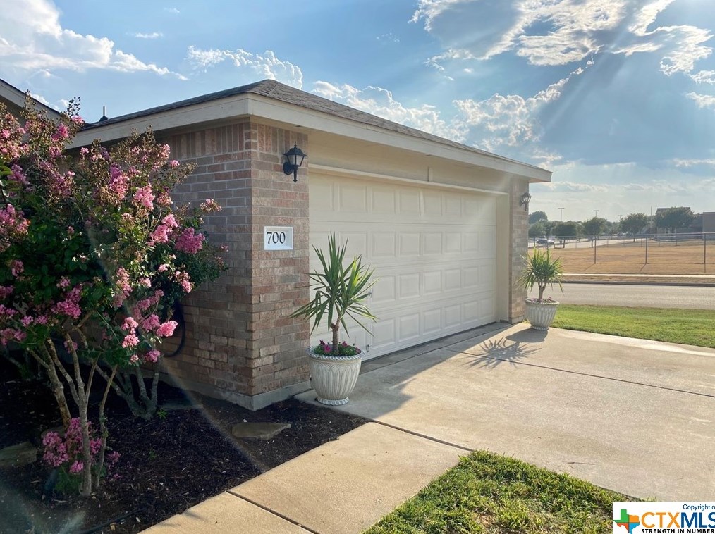 700 White Hawk Trl, Killeen, TX 76548