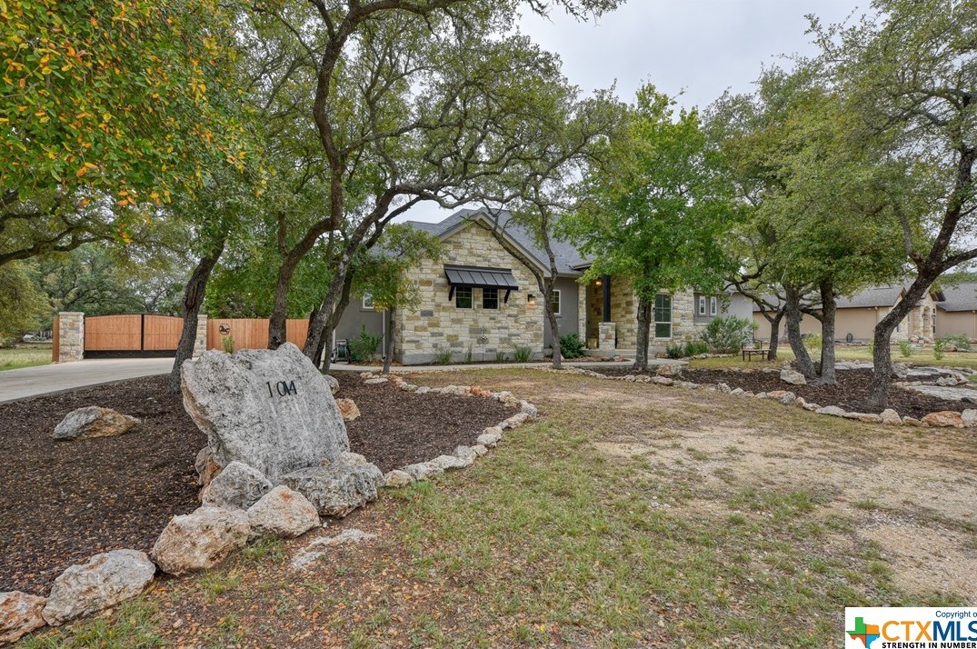 1044 Pegasus Dr, Spring Branch, TX 78070