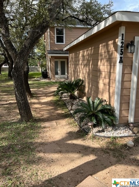 125 Michaelis Unit A, Uhland, TX