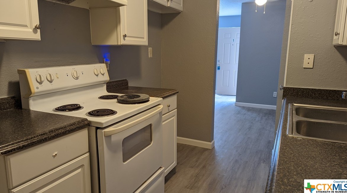 200 Uhland Rd, San Marcos TX  78666 exterior