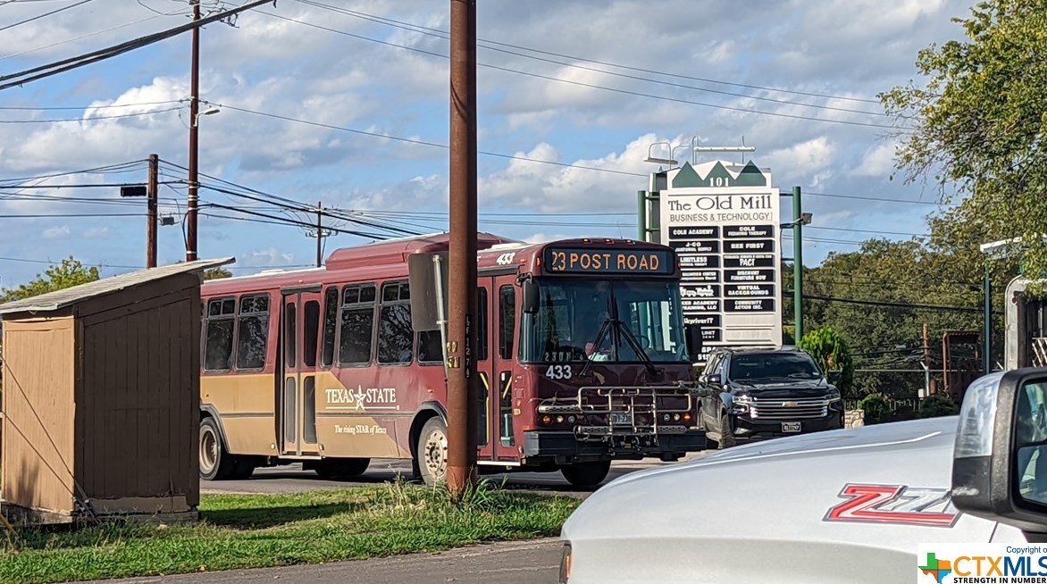 200 Uhland Rd, San Marcos TX  78666 exterior