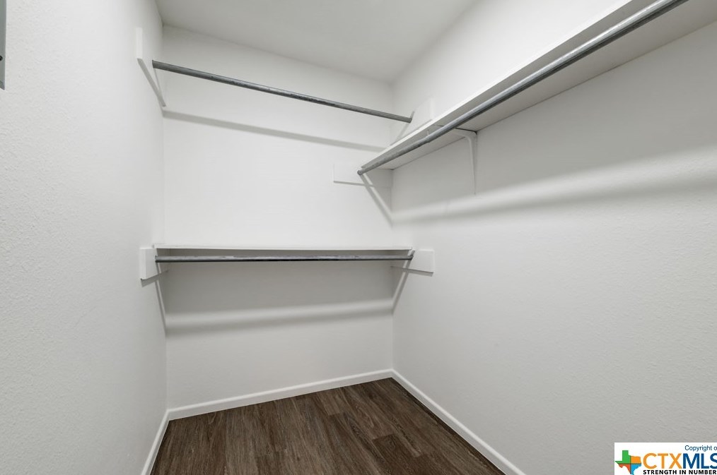 122 Dallas St, New Braunfels TX  78130-5311 exterior