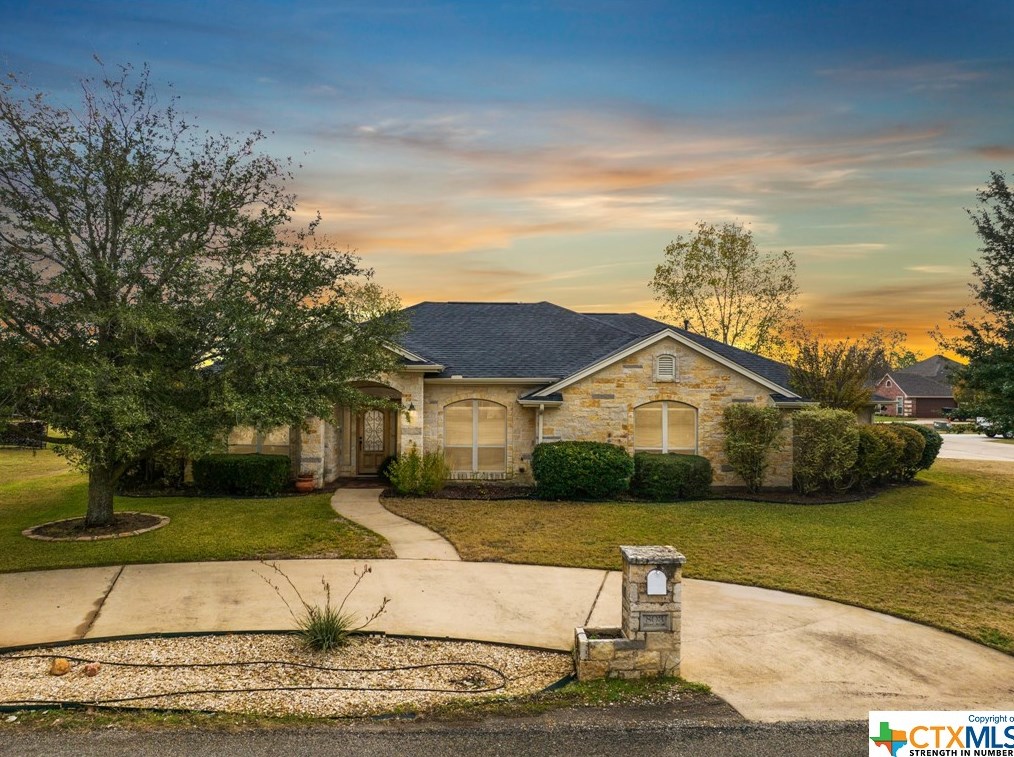 803 River Rd, Gatesville, TX 76528-2467