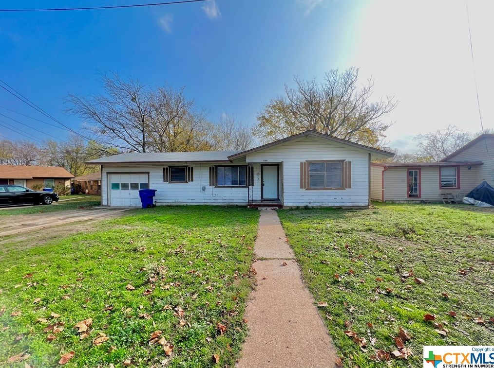 404 N 4th St, Copperas Cove, TX 76522