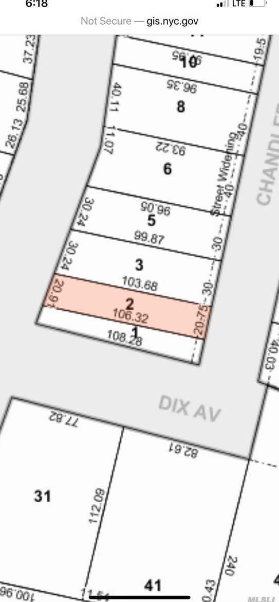 13-43 Chandler St, Far Rockaway NY  11691-3001 exterior