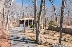 475 Veterans Hwy, Smithtown, NY 11787-4307