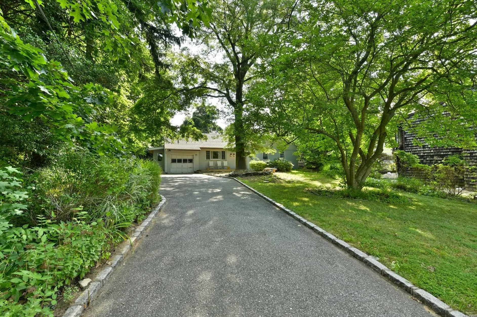58 Polo Rd, Great Neck, NY 11023