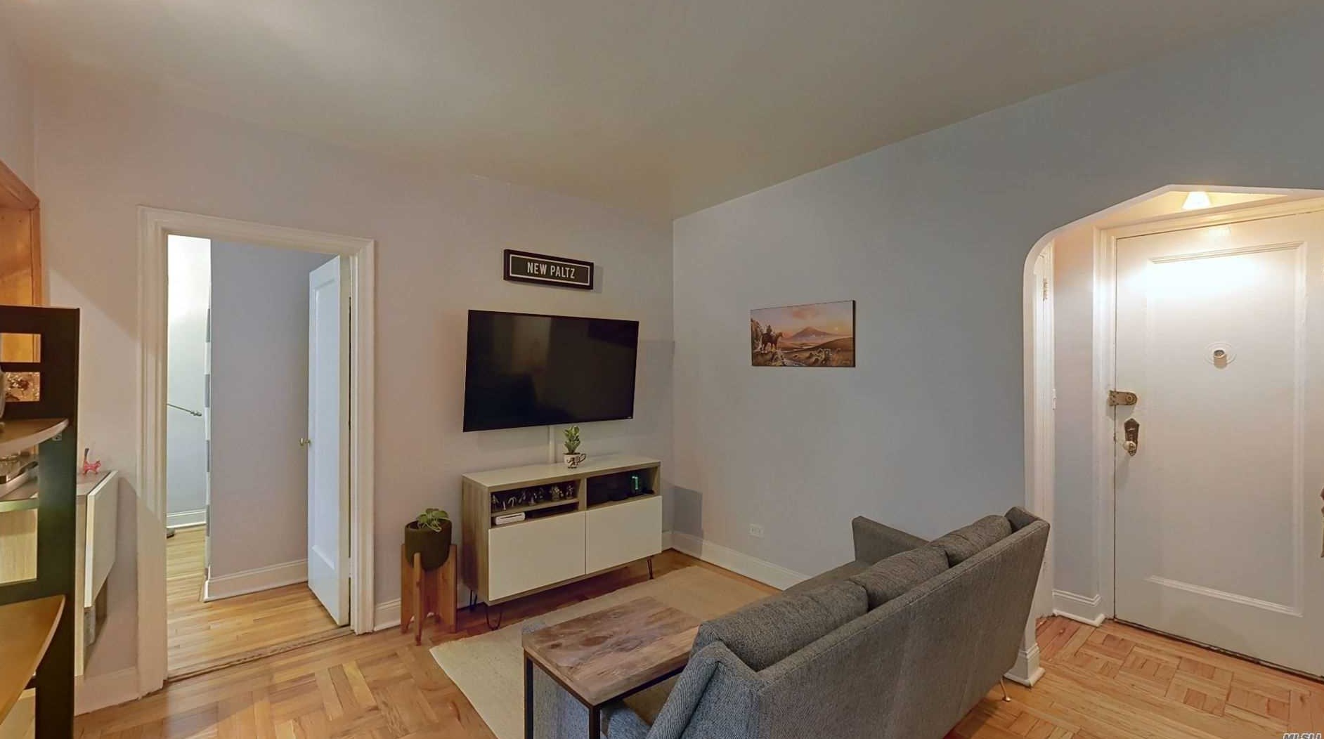 48-51 43rd St, Flushing, NY