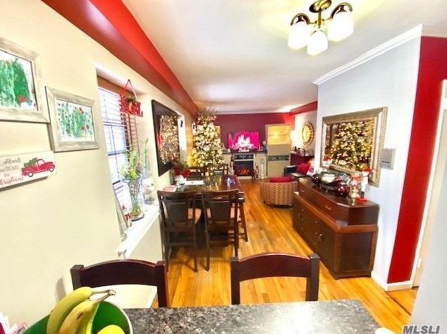 78-35 147th St, Flushing, NY 11367-1712