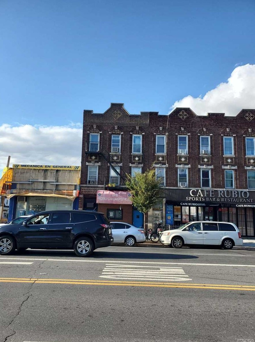 98-03 Northern Blvd, Flushing, NY 11368-6511