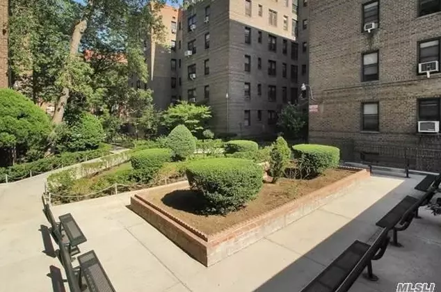 43-40 Union St, Flushing NY  exterior