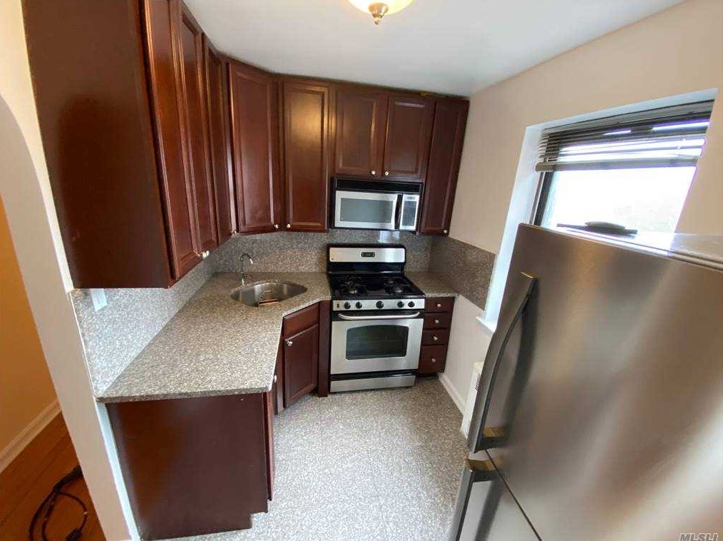 14710 84th Rd #5g, Jamaica, NY 11435