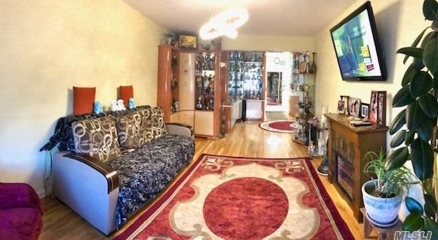 65-14 108th St, Flushing, NY