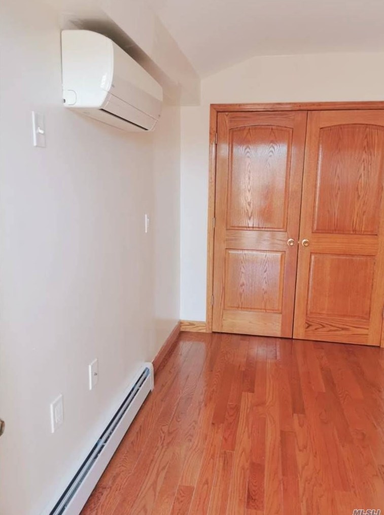4316 159th St #2b, Flushing, NY 11358
