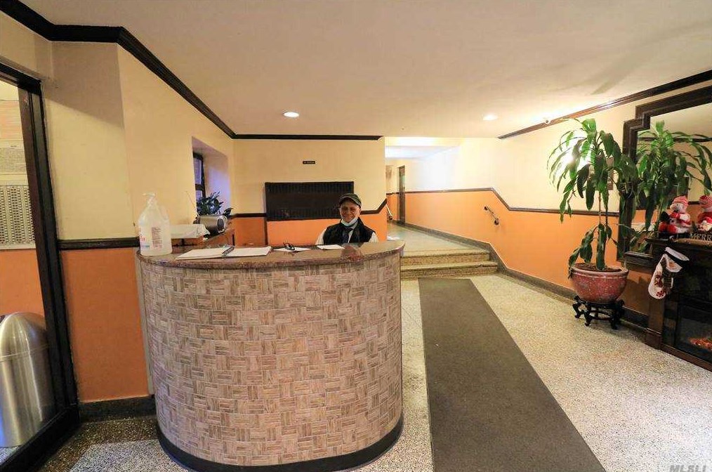 84-25 Elmhurst Ave, Flushing, NY