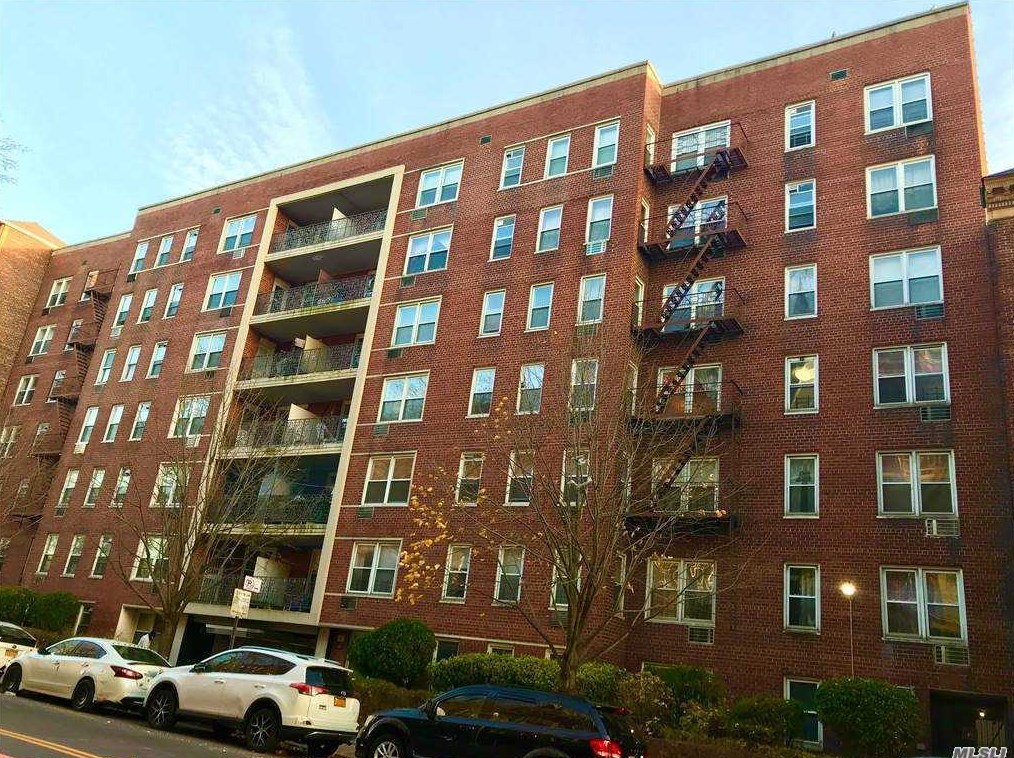 144-30 Sanford Ave, Flushing, NY