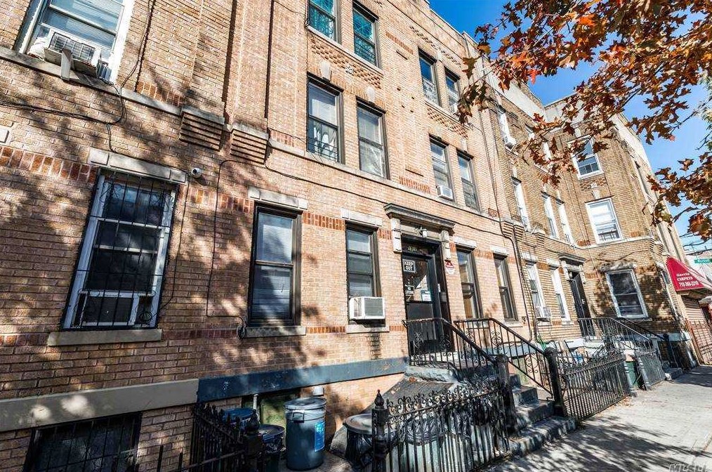 1517 Jefferson Ave, Brooklyn, NY 11237-6035